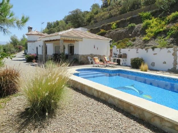 Chalet en venta en Sayalonga, Málaga (Costa del Sol)