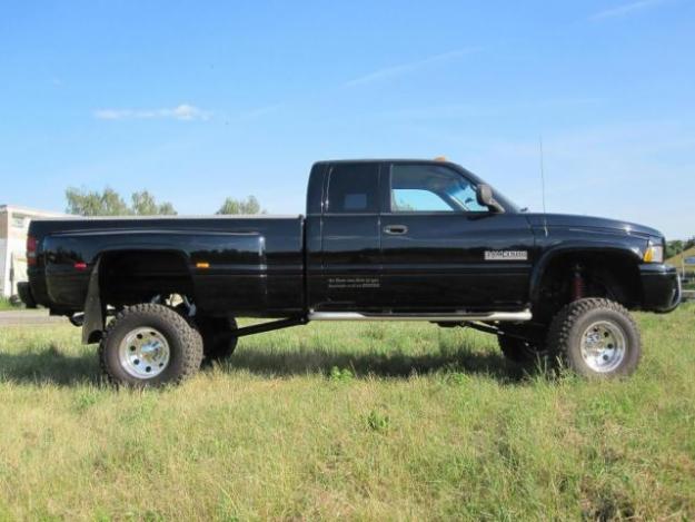 Dodge 3500
