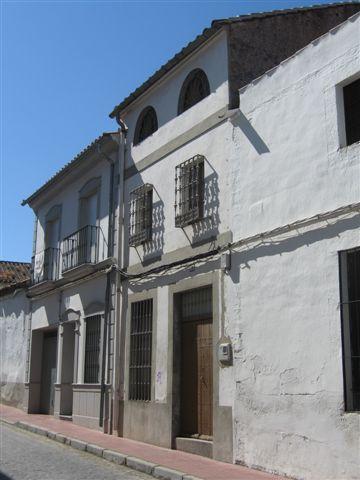 OPORTUNIDAD CASA EN EL CENTRO DE VILLANUEVA DE CORDOBA