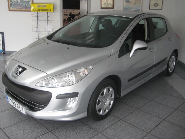 Peugeot 308 Confort 1.6 HDI 90, 9.100€