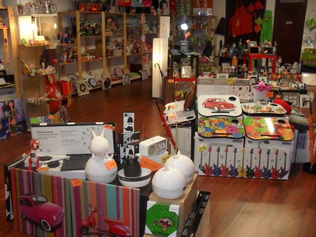 Se traspasa tienda de regalos -olot