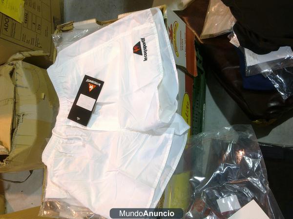 ropa de invierno a 1 euro la prenda, y ahora tambien adelanto de camisetas y pantalones cortos para primavera / verano a