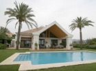 Chalet con 5 dormitorios se vende en Marbella, Costa del Sol - mejor precio | unprecio.es