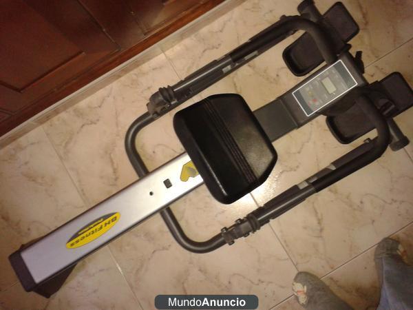 vendo maquina de remo BH fitness proaction