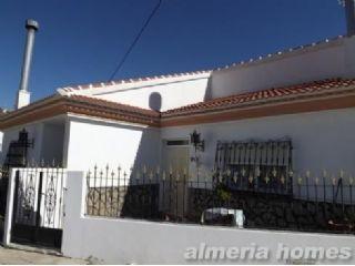 Chalet en venta en Oria, Almería (Costa Almería)