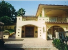Chalet con 3 dormitorios se vende en Marbella, Costa del Sol - mejor precio | unprecio.es