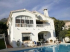 Chalet con 4 dormitorios se vende en Benalmadena Costa, Costa del Sol - mejor precio | unprecio.es