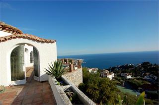 2b  , 2ba   in Salobrena,  Costa Tropical   - 495000  EUR