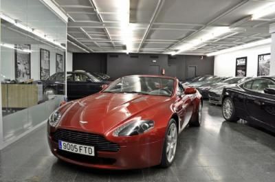 Aston Martin Vantage Roadster