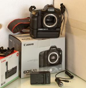 Canon EOS 5d + Grip