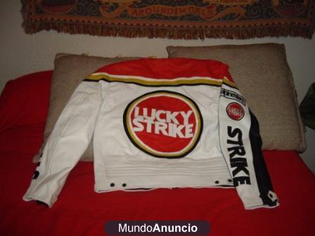 chaquetas de cuero de motorista varias