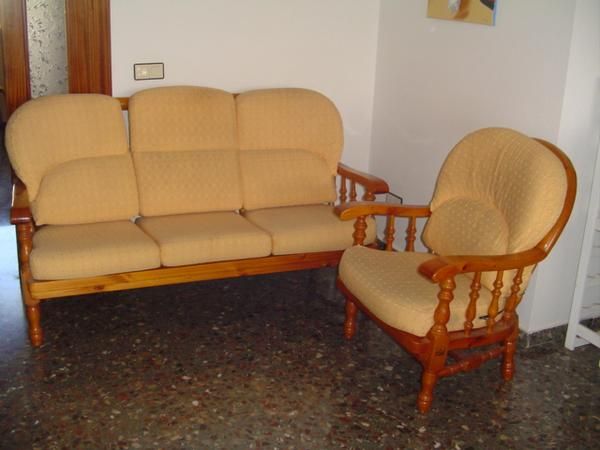 JUEGO de SILLONES de MADERA de PINO 