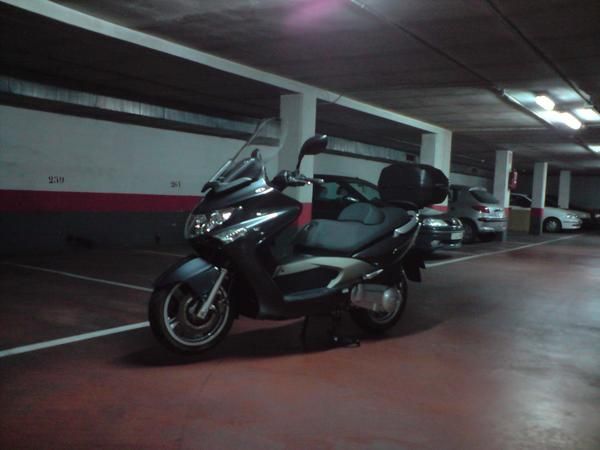 SE VENDE XCITING 250 i