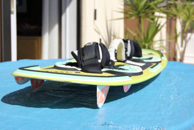 vendo tabla para kitesurf