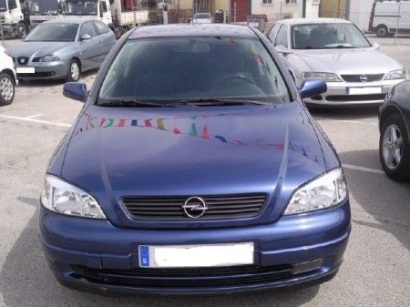 OPEL ASTRA ASTRA 2.0 DTI SPORT - Madrid