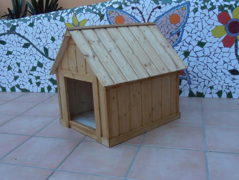 Casetas de madera para perros