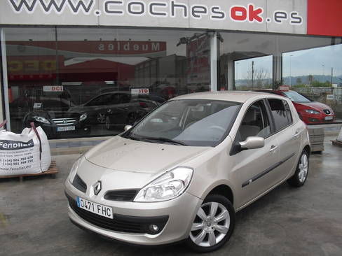 Renault Clio 1.6i 16v Luxe Privilege 5p