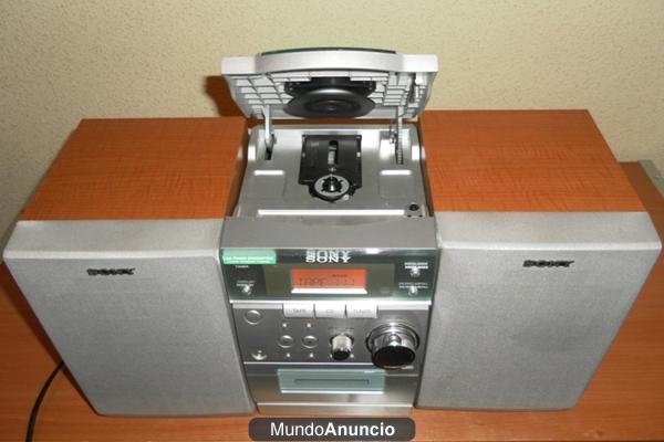 Equipo de Sonido Sony con mando a distancia