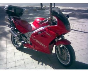 HONDA VFR 750 F