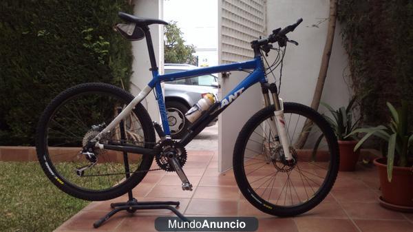 VENDO BICICLETA GIANT XTC 1