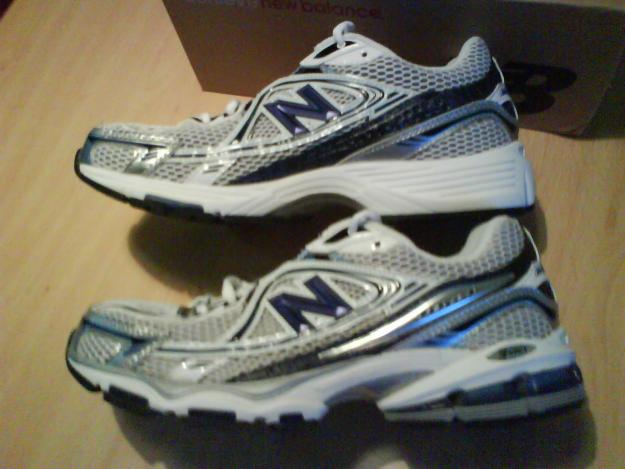 ZAPATILLAS NEW BALANCE MR1064CU