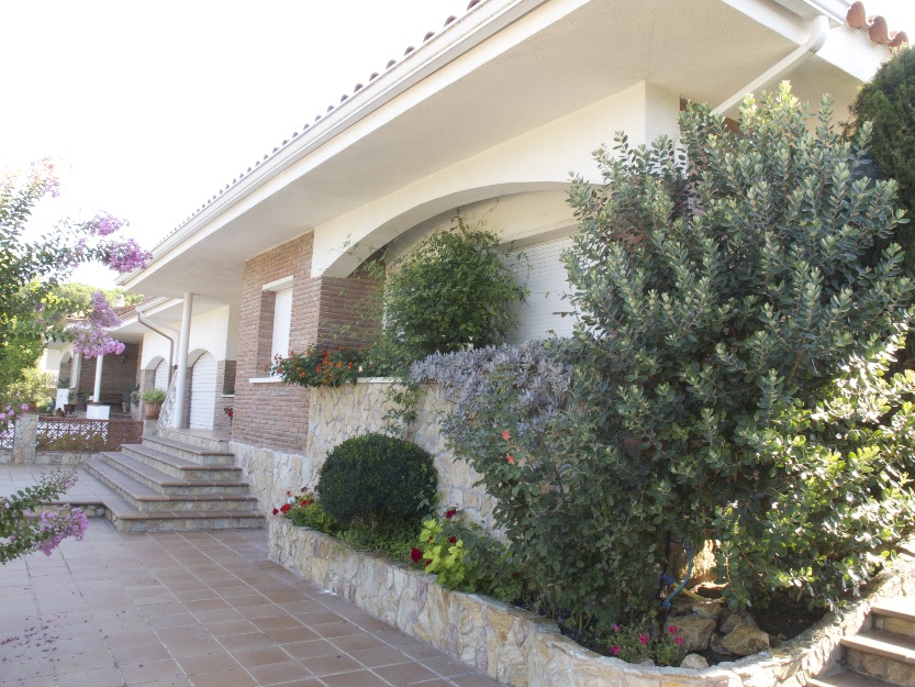 Casa campo urbanizacion tranquila