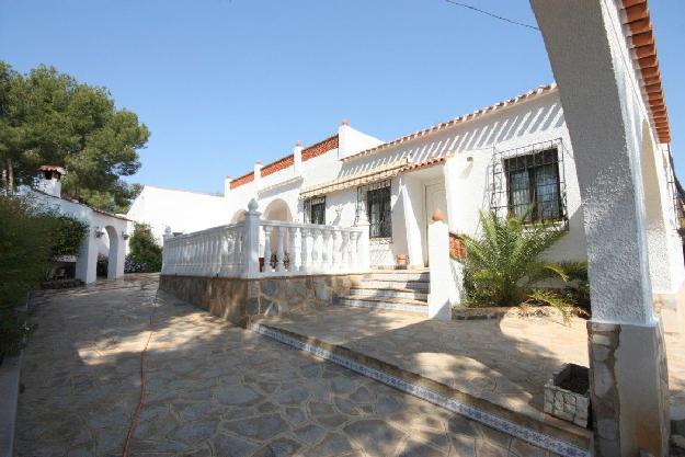 Chalet en venta en Alfàs del Pi (l'), Alicante (Costa Blanca)