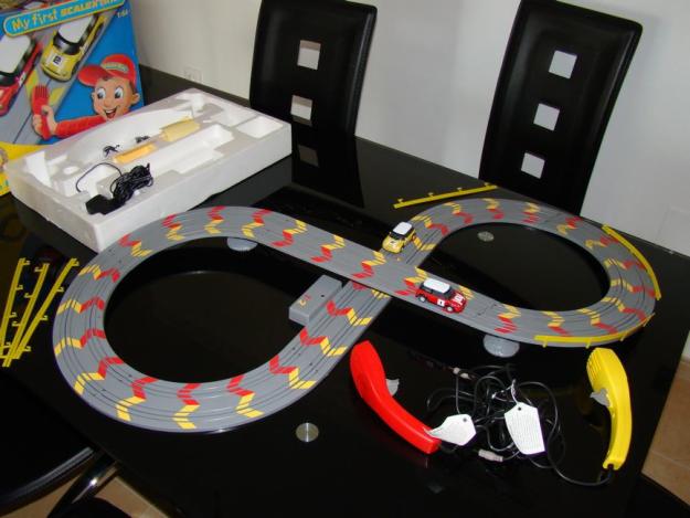 SCALEXTRIC PARA NIÑOS ( MI PRIMER SCALEXTRIC) 15€