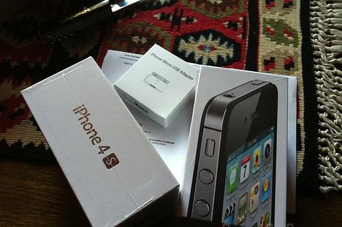 venta nuevo Apple iPhone 4S 16GB , 32GB , 64GB original