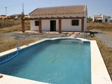Chalet con 2 dormitorios se vende en Coin