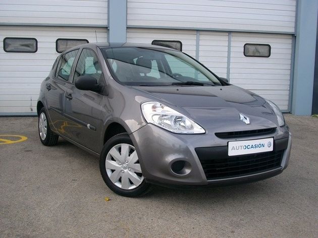 RENAULT CLIO  1.2 AUTHENTIQUE
