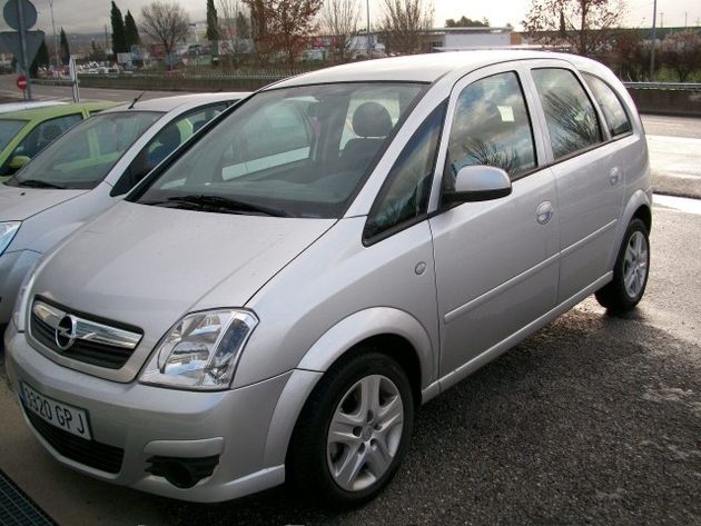 RENAULT CLIO 1.9 D