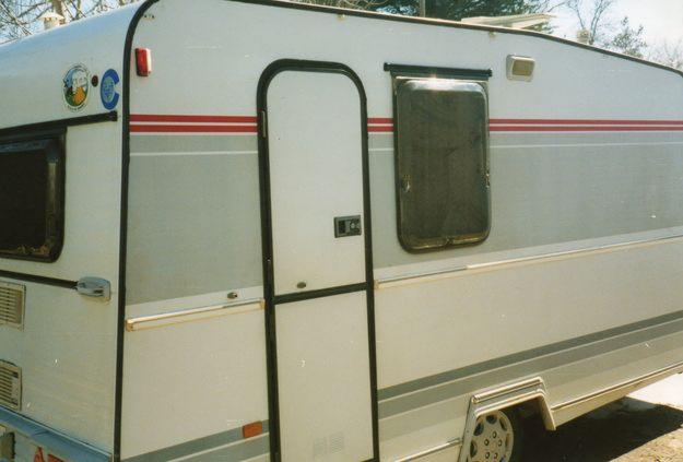 SE VENDE CARAVANA