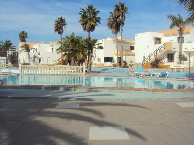 Piso con Terraza y Piscina Comunitaria en Venta en Caleta de Fuste, Fuerteventura