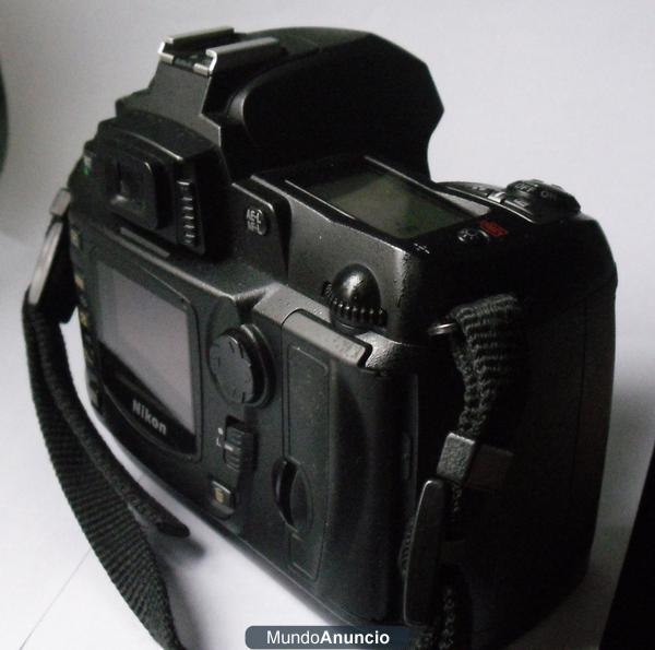 VENDO NIKON D70