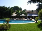 Chalet con 5 dormitorios se vende en Estepona, Costa del Sol - mejor precio | unprecio.es