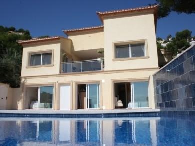 Chalet con 5 dormitorios se vende en Moraira, Costa Blanca