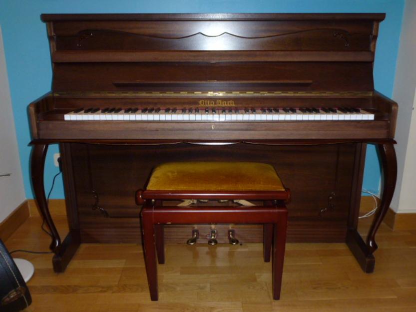 Piano Vertical Otto Bach