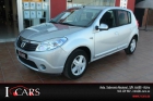 Dacia Sandero Laureate Music 1.2 16v 75, 7.900€ - mejor precio | unprecio.es