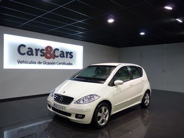 MERCEDES-BENZ CLASE A A 180CDI