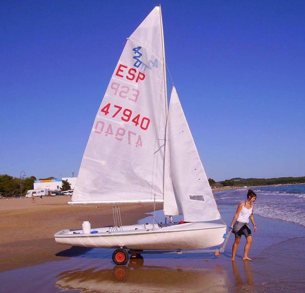 Barco VELA LIGERA Modelo 420 Nautivela