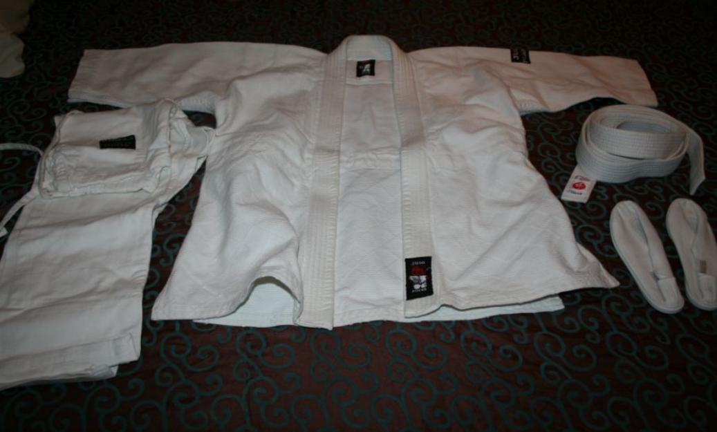 Equipo completo de judo para niño kimono