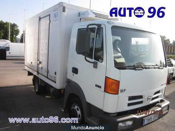 Trucks-Lkw Nissan ATLEON 120/35/1  CAJA ISO