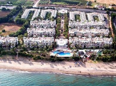 Apartamento con 2 dormitorios se vende en Estepona, Costa del Sol