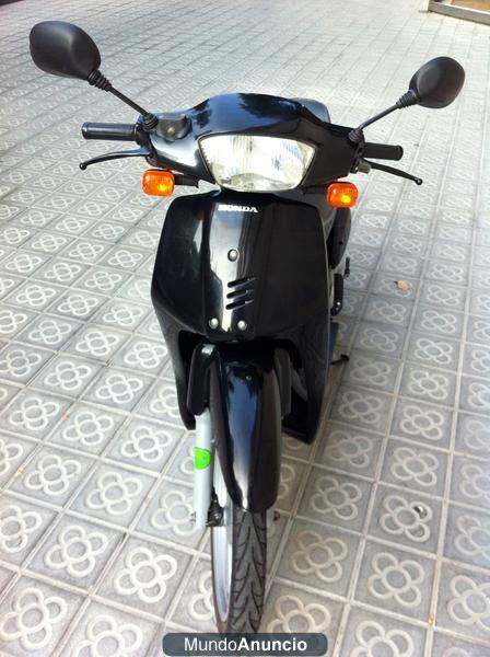SCOOPY SH100
