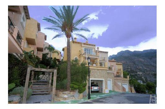 3 Dormitorio Casa En Venta en Altea, Alicante