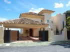 Chalet con 3 dormitorios se vende en Marbella, Costa del Sol - mejor precio | unprecio.es