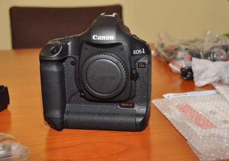 Canon EOS-1 Ds Mark III