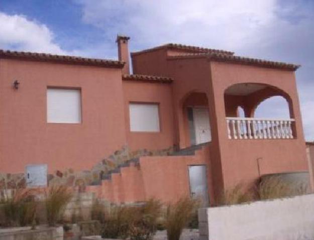 Chalet en Tormos