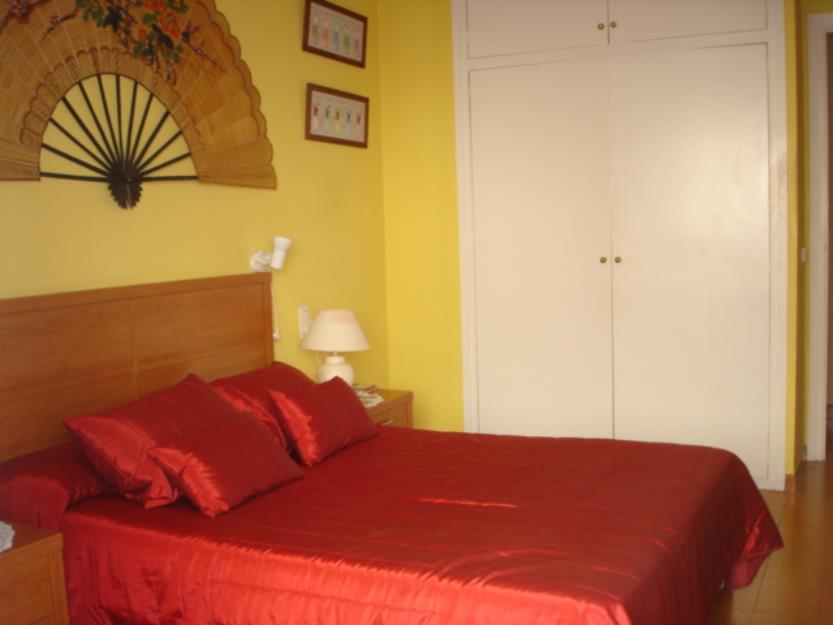Habitación doble en alquiler en bonito piso en Sitges